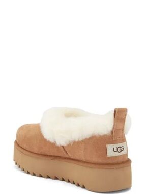 UGG Cozy Women's Slip-On Shearling Lined Shoe in Chestnut